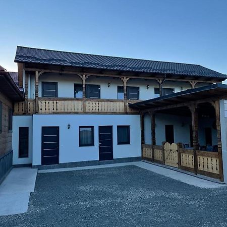 Casa de lângă pădure Hotel Sighetu Marmaţiei Exterior foto