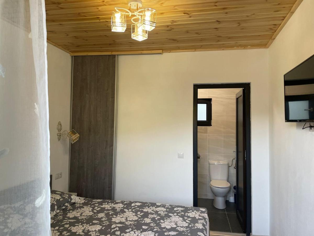 Casa de lângă pădure Hotel Sighetu Marmaţiei Exterior foto